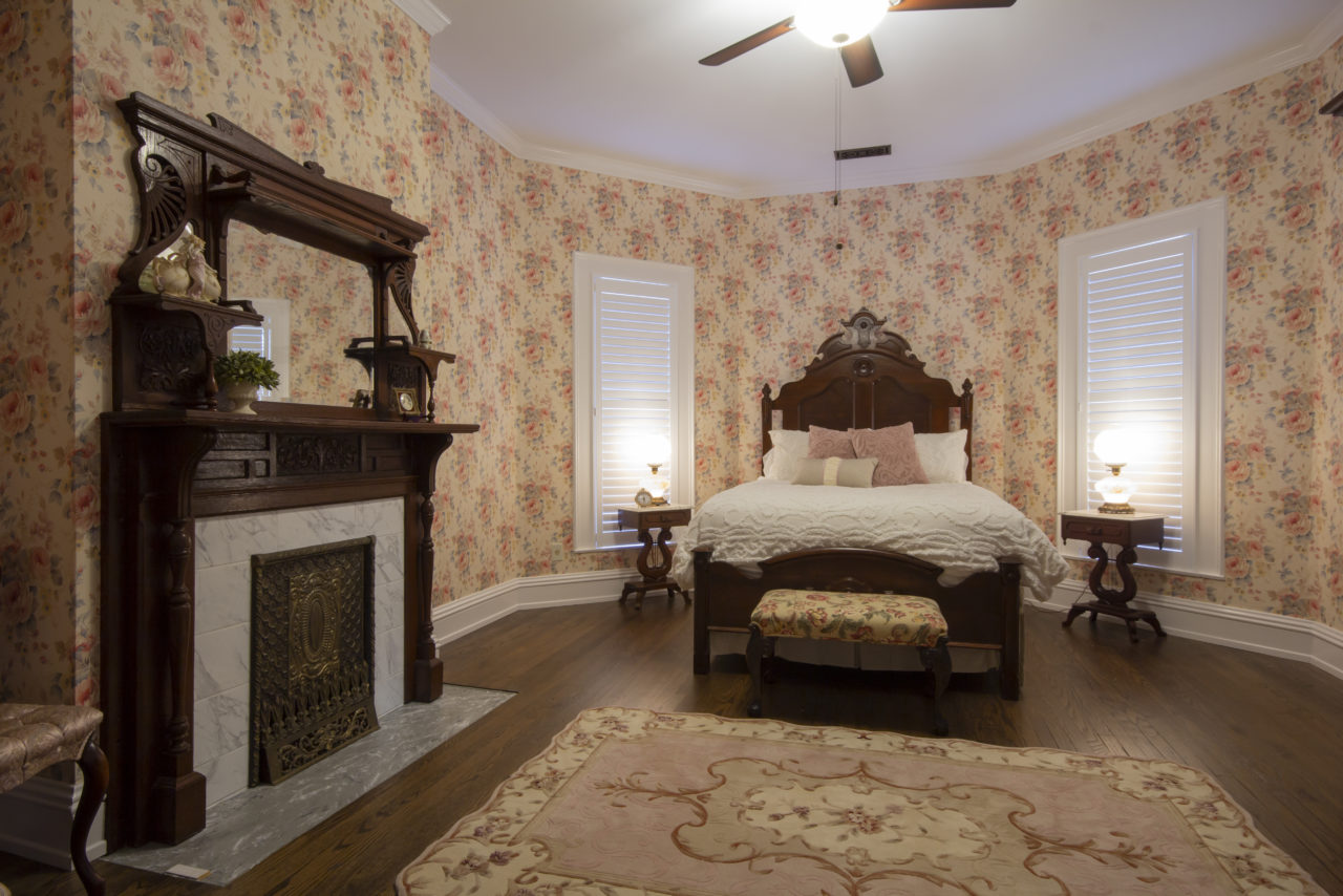 Belle Louise Historic Guest House - Paducah B&B